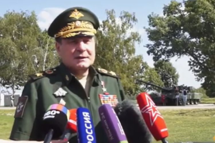 Rusya eski savunma bakanı yardımcısı yolsuzluk suçlamasıyla tutuklandı