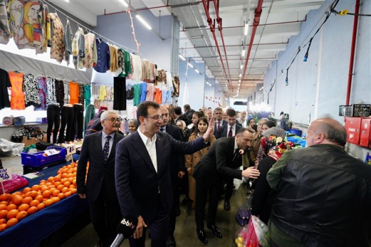 İmamoğlu: "Uzun zamandır mülteci sorununu hiç konuşmuyoruz"