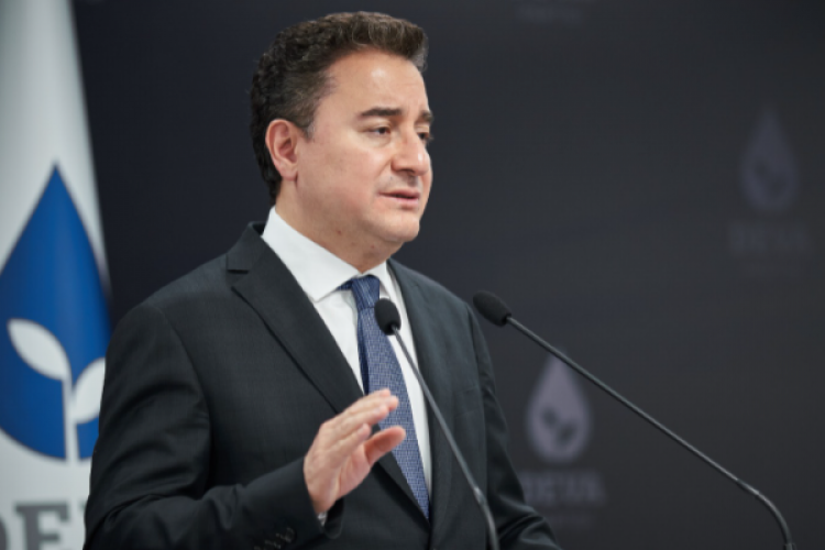 Babacan: "Gemi gemi canlı hayvan ithal eder hale geldik"