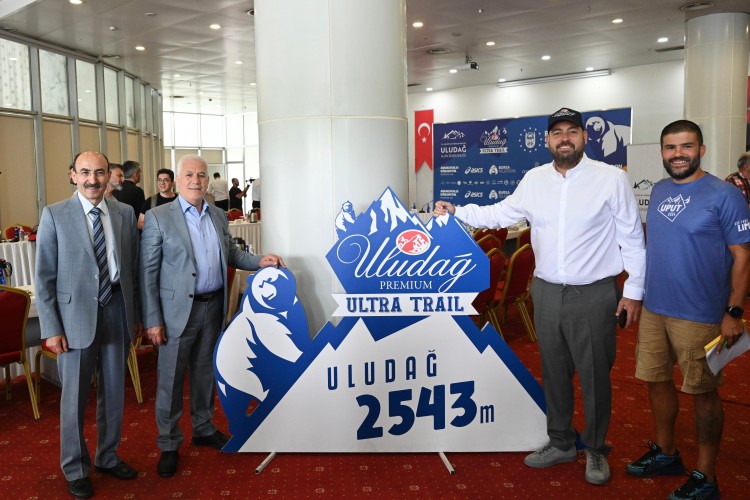 Başkan Bozbey: Bursa'da koşmayı hayal eden tüm koşucuları kentimize davet ediyorum