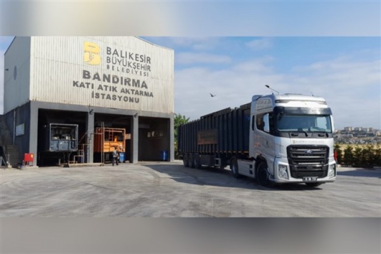 Balıkesir'de 15 bin tonun üzerinde atık bertaraf edildi