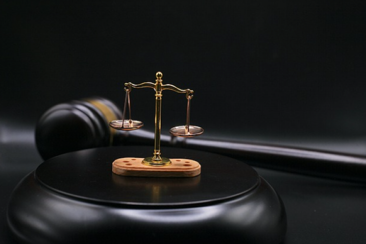 Bakan Tunç'tan Avukatlar Günü mesajı