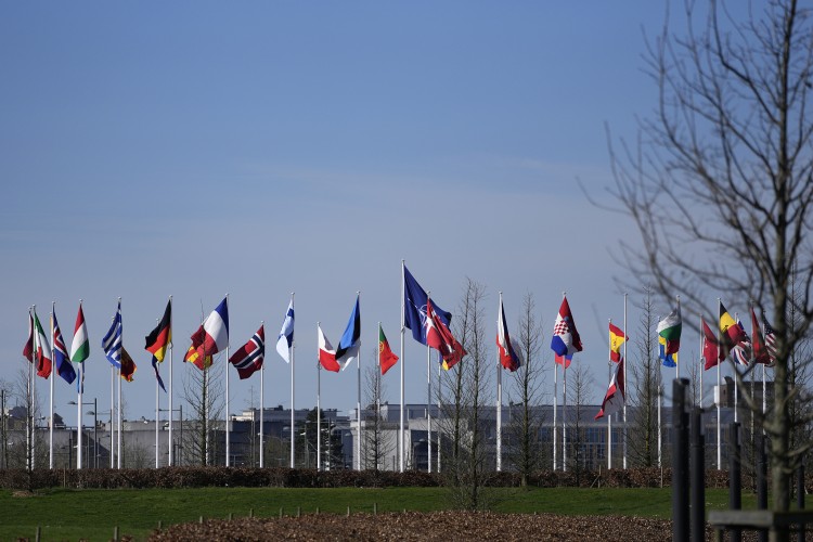 Çin'i bahane eden NATO, Asya-Pasifik hayalini gerçekleştiremez