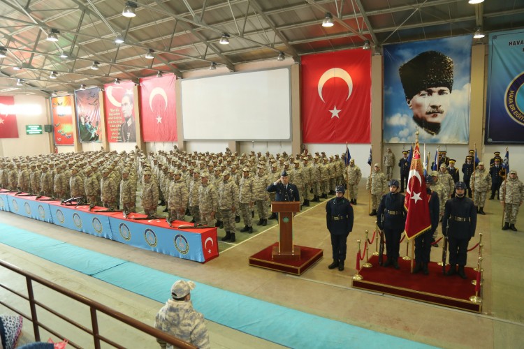 67'nci Dönem Sözleşmeli Erlerin Yemin Töreni gerçekleştirildi