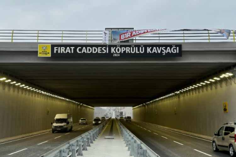 Başkan Altay: ''Konya'ya yakışır bir altgeçit daha hizmete girmiş oldu''