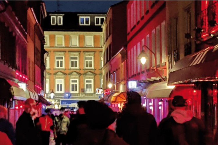 Hamburg'da Hitler döneminde zulüm gören seks işçileri anılacak