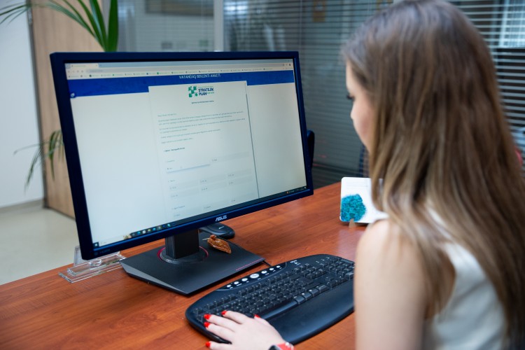 Bursa Büyükşehir Belediyesi'nin anket çalışması devam ediyor