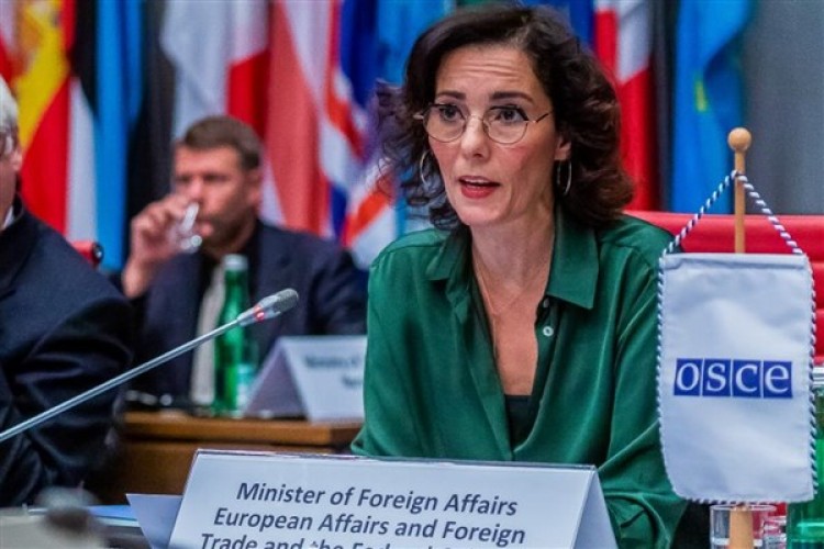 Lahbib: Gazze'deki şiddet ve insani acıların durması gerekiyor