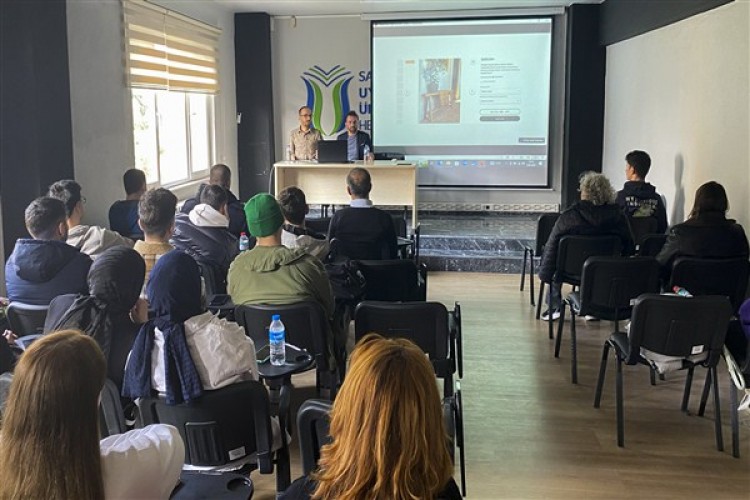 Sakarya'da "Sektörle Buluşma" programında e-ticaret konuşuldu