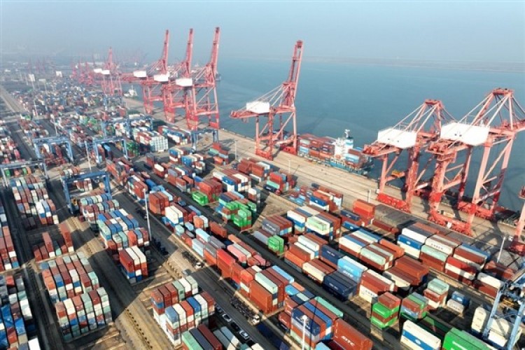 Çin'de dış ticaret 264 milyar dolar cari fazla verdi