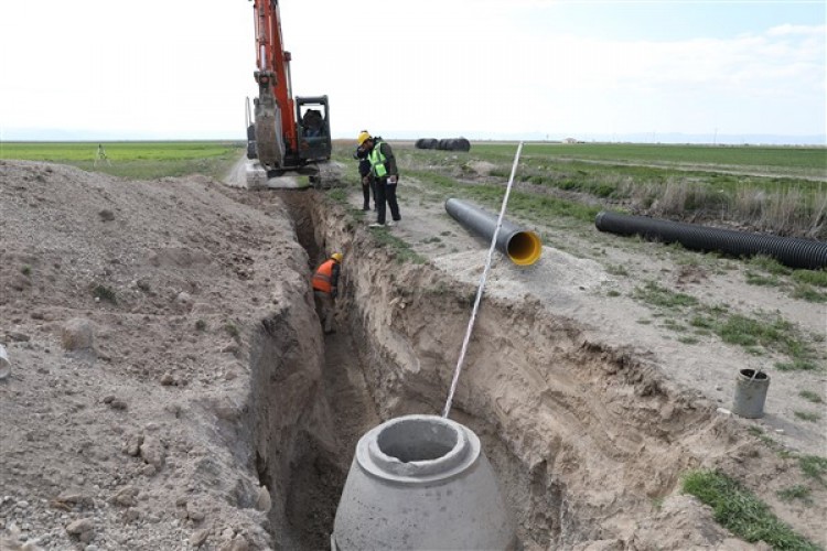 Başkan Büyükkılıç: Develi ilçemize 9 milyon 882 bin TL'lik altyapı yatırımı yapıyoruz