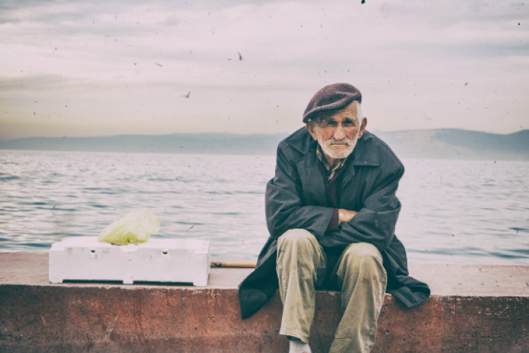 Aile ve Sosyal Hizmetler Bakanlığı kimsesizler için 'Sıcak Yuva' genelgesini uzattı