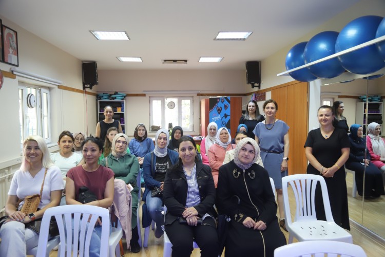 Eskişehir'de Kadın Sağlığı Eğitim Semineri düzenlendi