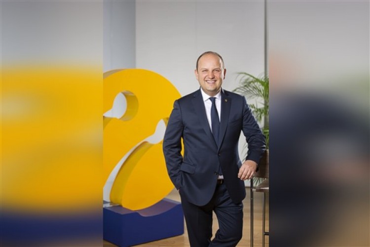 Geleceğin yeşil şebekeleri projesine Eureka Yılın İnovasyon Ödülü