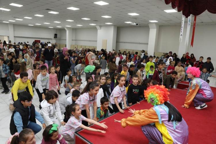 KAYMEK'in Tatil Şenliği' Pınarbaşı ilçesinde devam ediyor