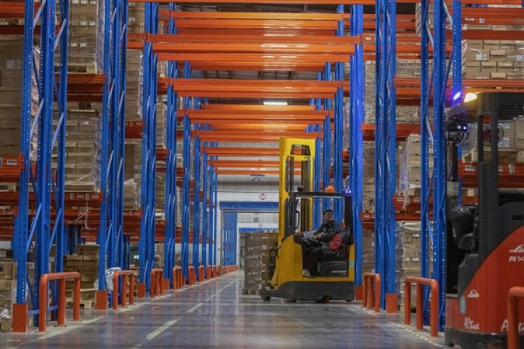 Çin'den sınır ötesi e-ticaret ve depo inşasını teşvik kararı