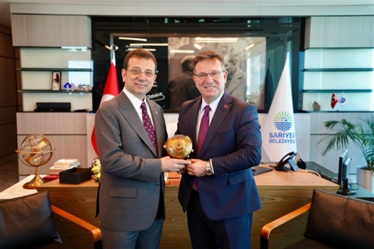 İmamoğlu, Sarıyer Belediye Başkanı Aksu'ya tebrik ziyareti gerçekleştirdi