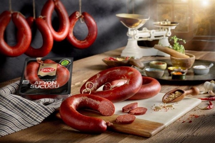 DANET'in Glütensiz İtalyan Calzone tarifi yıldızlaştı