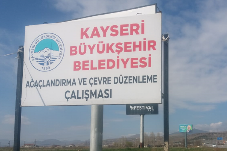 Kayseri Büyükşehi Belediyesi'nden ağaçlandırma ve çevre düzenlemesi