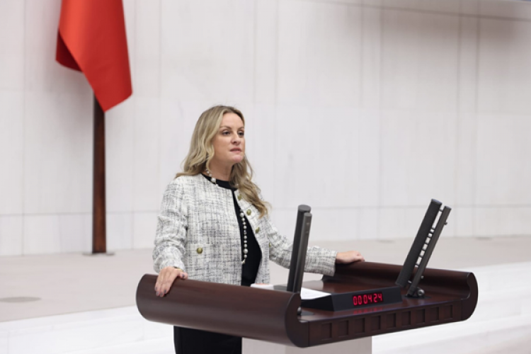 DEVA Partili Ösen'den Bakan Bayraktar'a: Bakanlık sorumluluk üstlenecek mi?