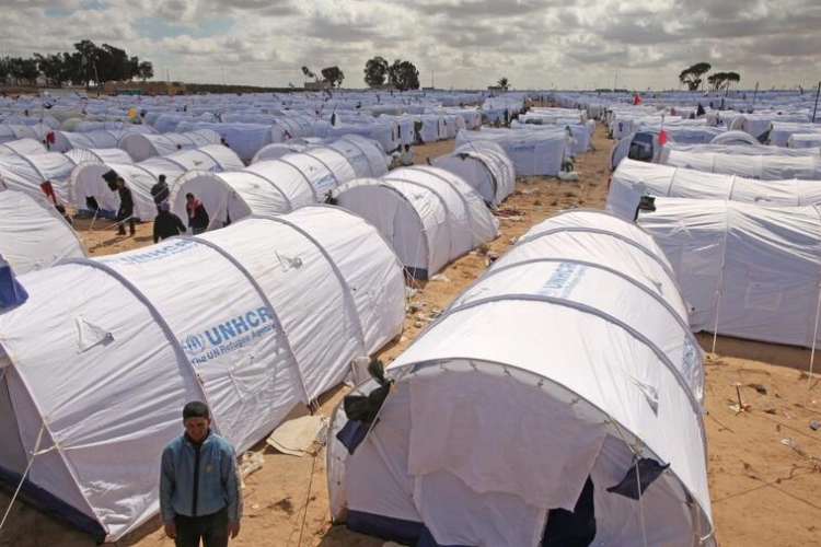 Mısır çölde mülteci kampları kuruyor