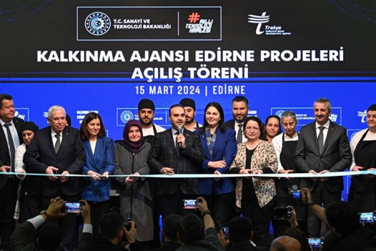 Bakan Kacır: "341 kalkınma projesine 533 milyon lira destek verdik"