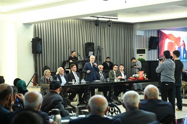 Başkan Bozbey, muhtar toplantılarına İnegöl'den başladı