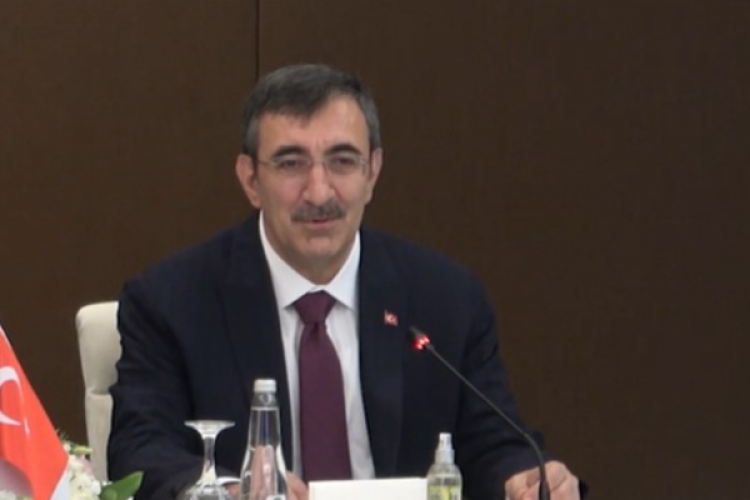 Cumhurbaşkanı Yardımcısı Yılmaz, Trump'a yönelik suikast girişimini kınadı