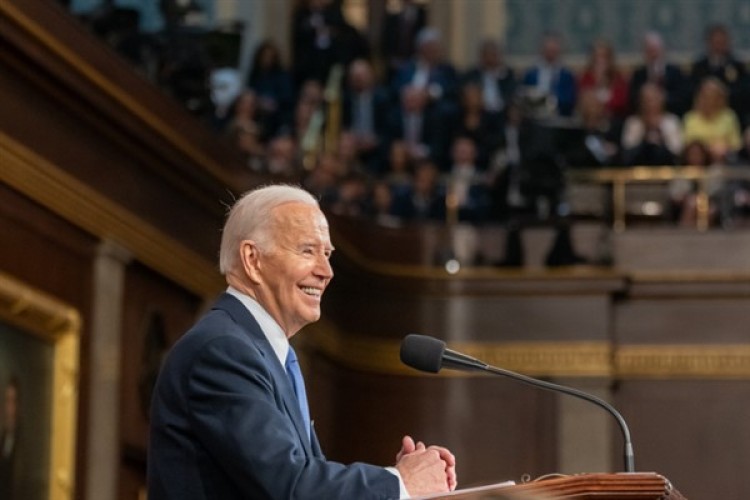 Biden: İş raporu Amerika'nın geri dönüşünde başka bir bölüme işaret ediyor