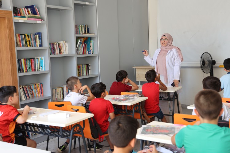 Başkan Altay: KOMEK Yaz Okulu'na 20 bin 652 öğrencimiz kayıt yaptırdı