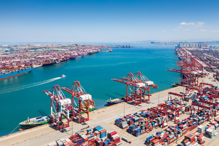 Çin'in nisan ayı dış ticareti 4 trilyon yuanı geçti