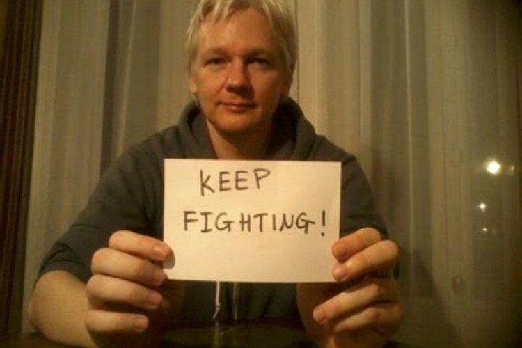 Wikileaks kurucusu Assange ABD'ye iade edilmekten kurtulabilir