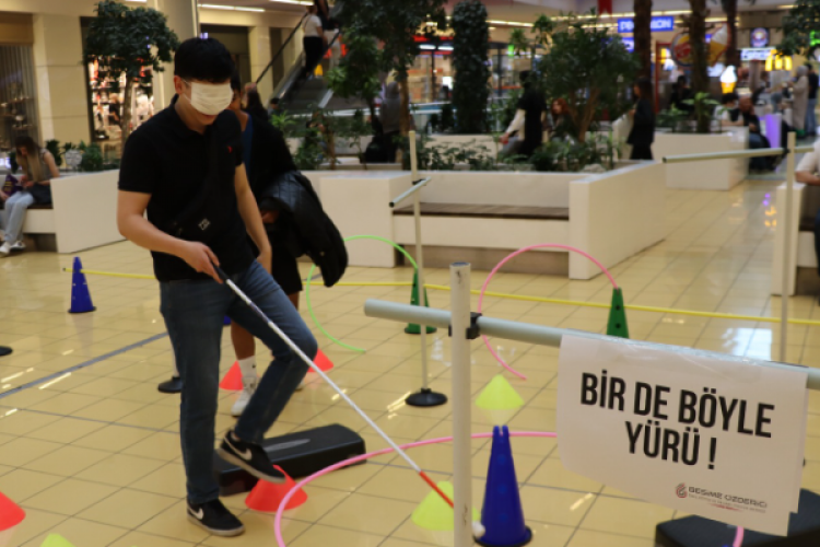 Kayseri'de Empati Parkuru ile farkındalık etkinliği yapıldı