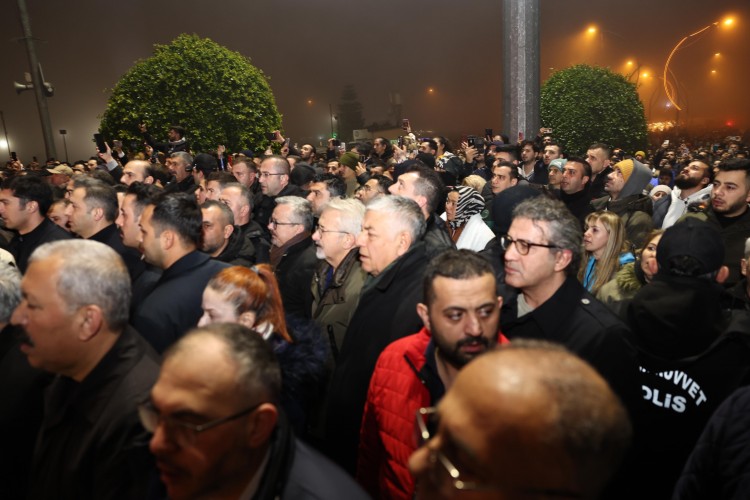 Depremde hayatını kaybedenler Nilüfer'de anıldı