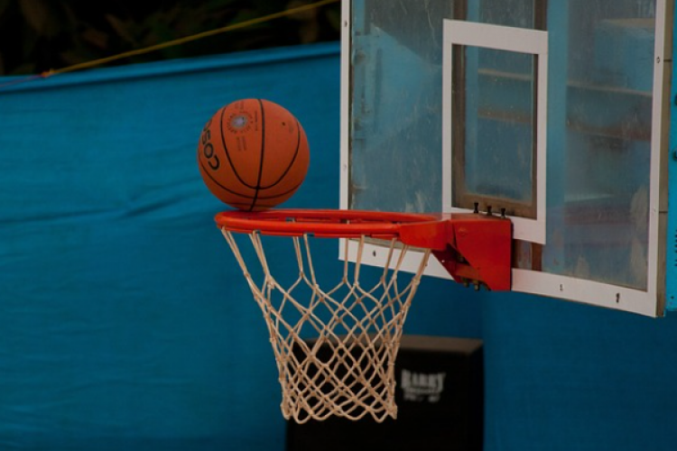 Bakan Bak: ''Spor heyecanı neredeyse biz de orada olacağız''