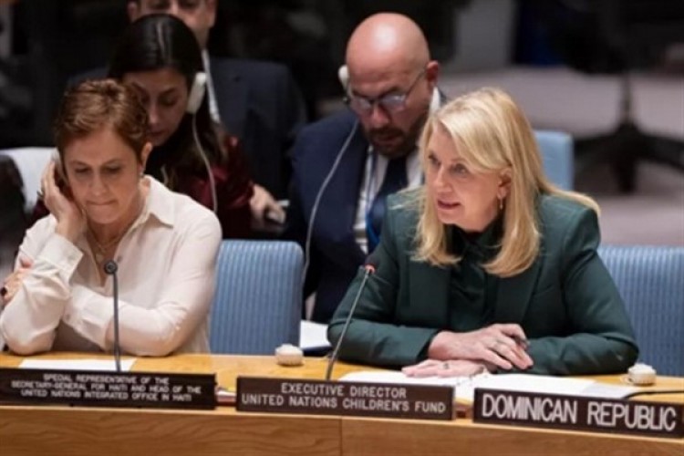 Russell: Yemen'de tutulan personellerin serbest bırakılmasını talep ediyoruz