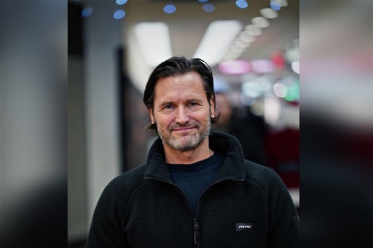 İsveç Hükümeti polise, giyim tarzına göre üst arama izni vermek istiyor