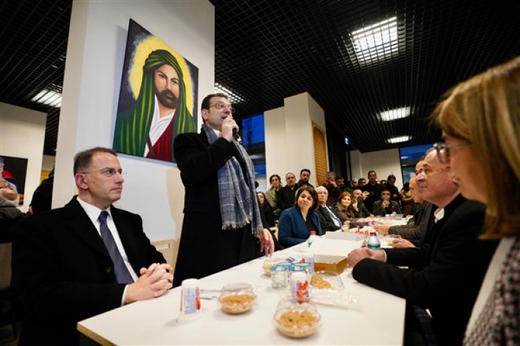 İmamoğlu: "İstanbul'daki insanlara karşı hızır gibi yetişmeye gayret eden bir kulum"