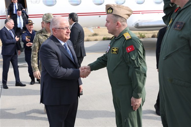 Milli Savunma Bakanı Güler, Marmaris'te