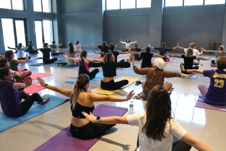 Pancar Deposu'nda yoga buluşmaları devam ediyor