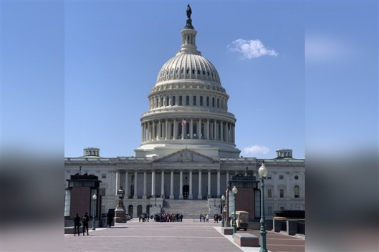 ABD Senatosu 118 milyar dolarlık göçmenlik ve dış yardım paketini reddetti