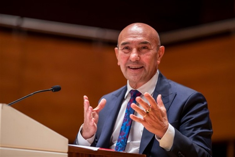 Başkan Soyer: "Daima geleceği inşa etmenin peşinde olduk"