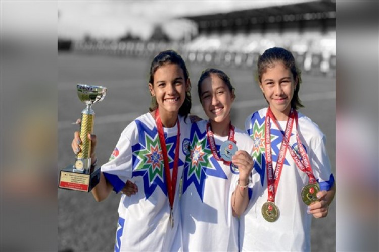 Büyükşehir Okçuları Düzce'de şampiyon oldu