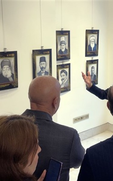 "Osmanlı Kültürünü Cumhuriyet'e Taşıyan Köprü Şahsiyetler" kitabı Bursa'da tanıtıldı