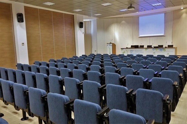 Bakan Bolat, Bahçelievler'de esnafla bir araya geldi