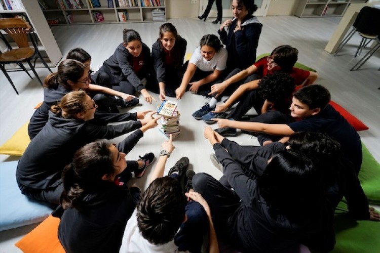 Genç felsefeciler "Mutluluk" için yarışacak