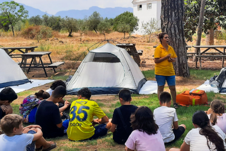 Muratpaşa Belediyesi'nden doğa kampı etkinliği
