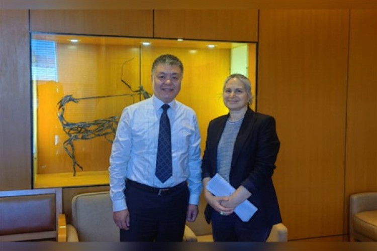 Çin büyükelçisi, Filistin ve İsrail'i ziyaret etti