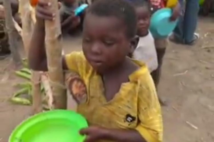 Sudan'da yaklaşık on milyon kişi evsiz