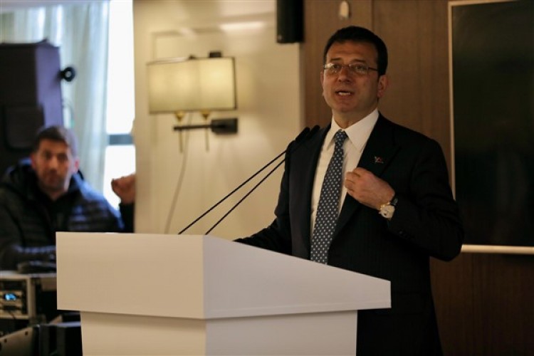 İmamoğlu, Kanaat Önderleri Buluşması'na katıldı